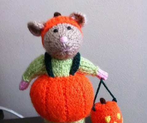 Five Halloween Knit Patterns