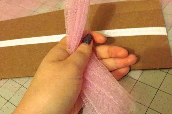 How to Make a No Sew Baby Tutu tutorial by