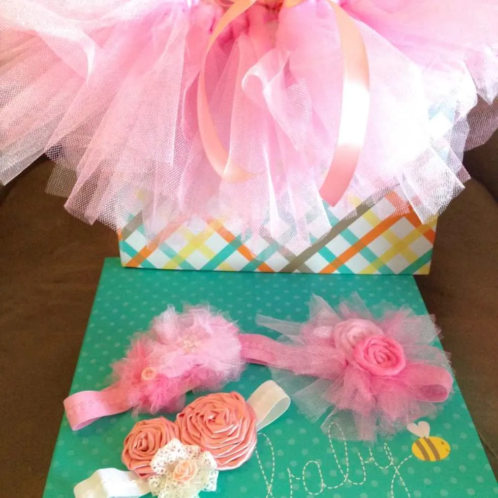 How to Make a No Sew Baby Tutu tutorial by