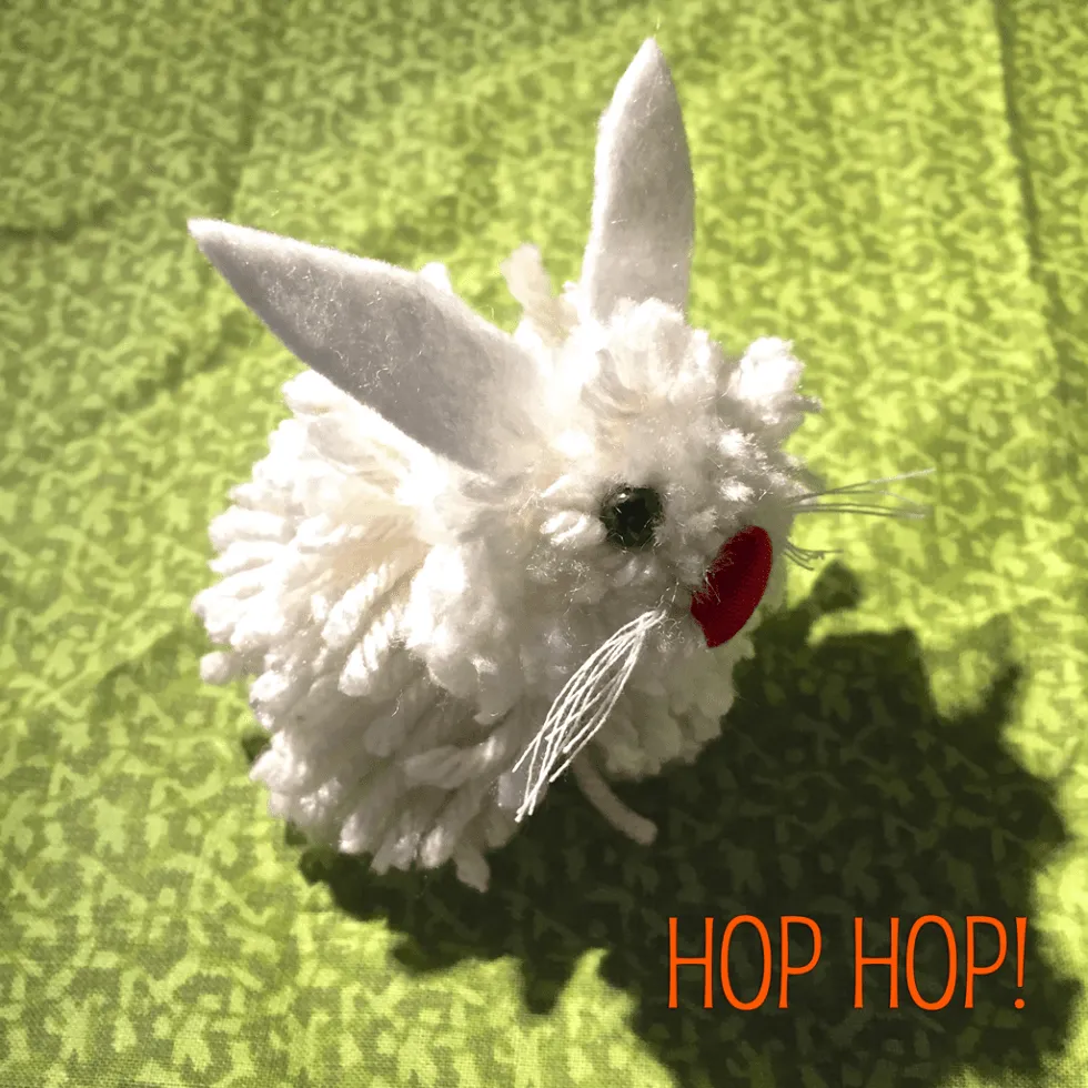 DIY Pom Pom Easter Bunny Tutorial by