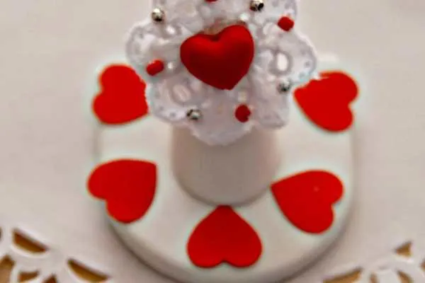 Valentine's Day Rosette Ring Tutorial by Me and Mama Creations