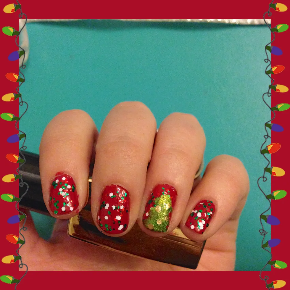 Christmas Nail Art Design for #ManicureMonday by