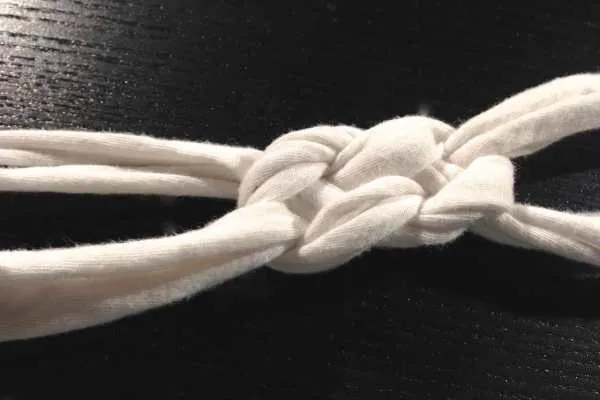 DIY Knotted Headband Tutorial by
