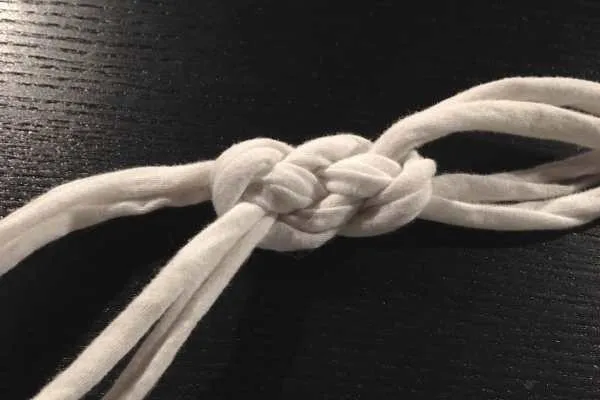DIY Knotted Headband Tutorial by