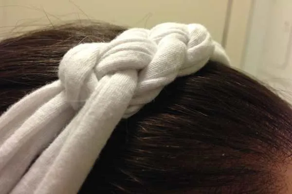DIY Knotted Headband Tutorial by