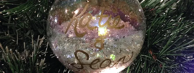Ninth Day of Christmas: Easy Glitter Ornament by