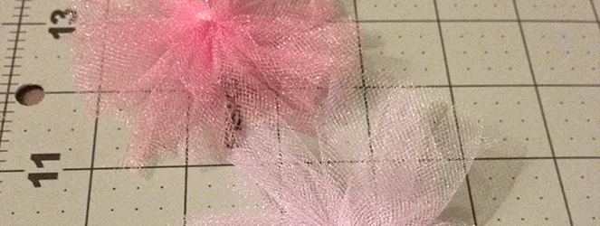 5 Minute Tulle Pom Pom Flowers Tutorial by
