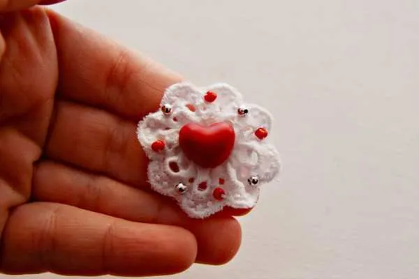 Valentine's Day Rosette Ring Tutorial by Me and Mama Creations