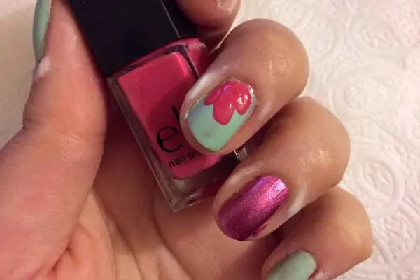 Mint & Pink Abstract Floral Nail Art Design by