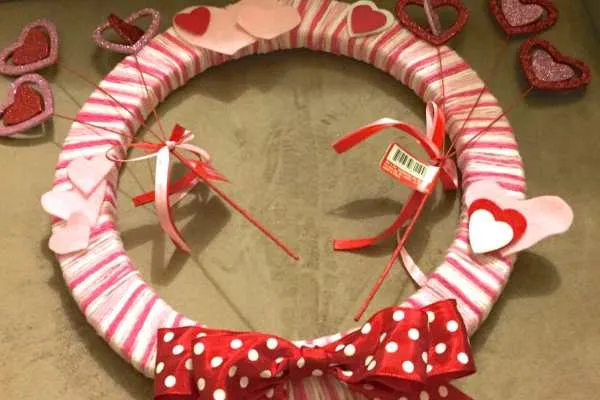 DIY Valentine's Wreath Tutorial by