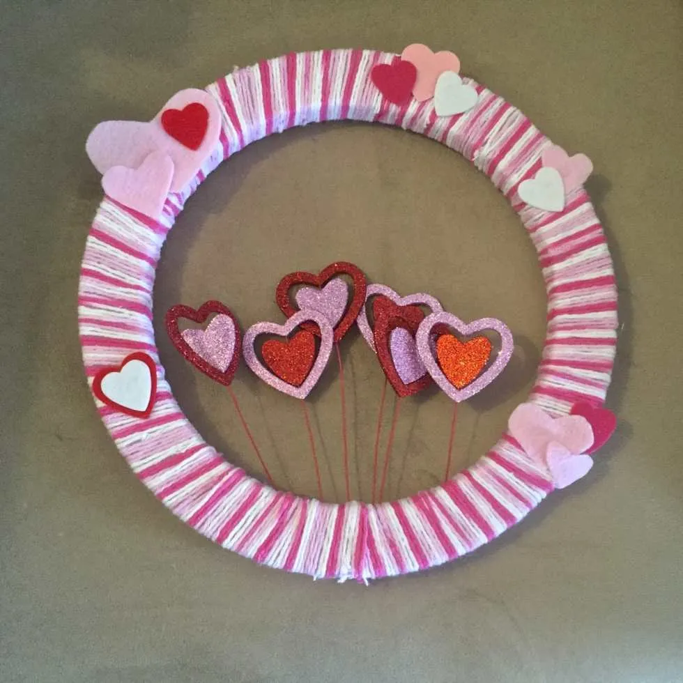 DIY Valentine's Wreath Tutorial by