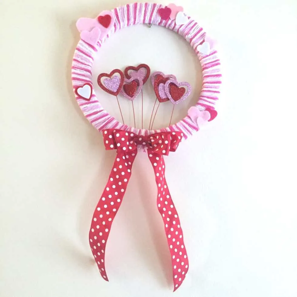 DIY Valentine's Wreath Tutorial by