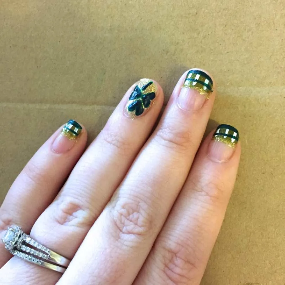 St. Patrick's Day Nail Art: Plaid & Shamrocks Design by