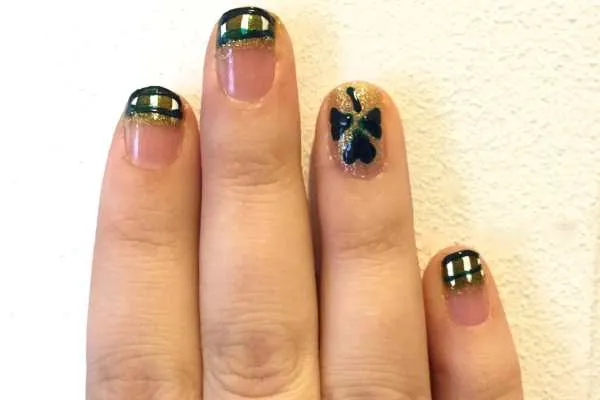 St. Patrick's Day Nail Art: Plaid & Shamrocks Design by