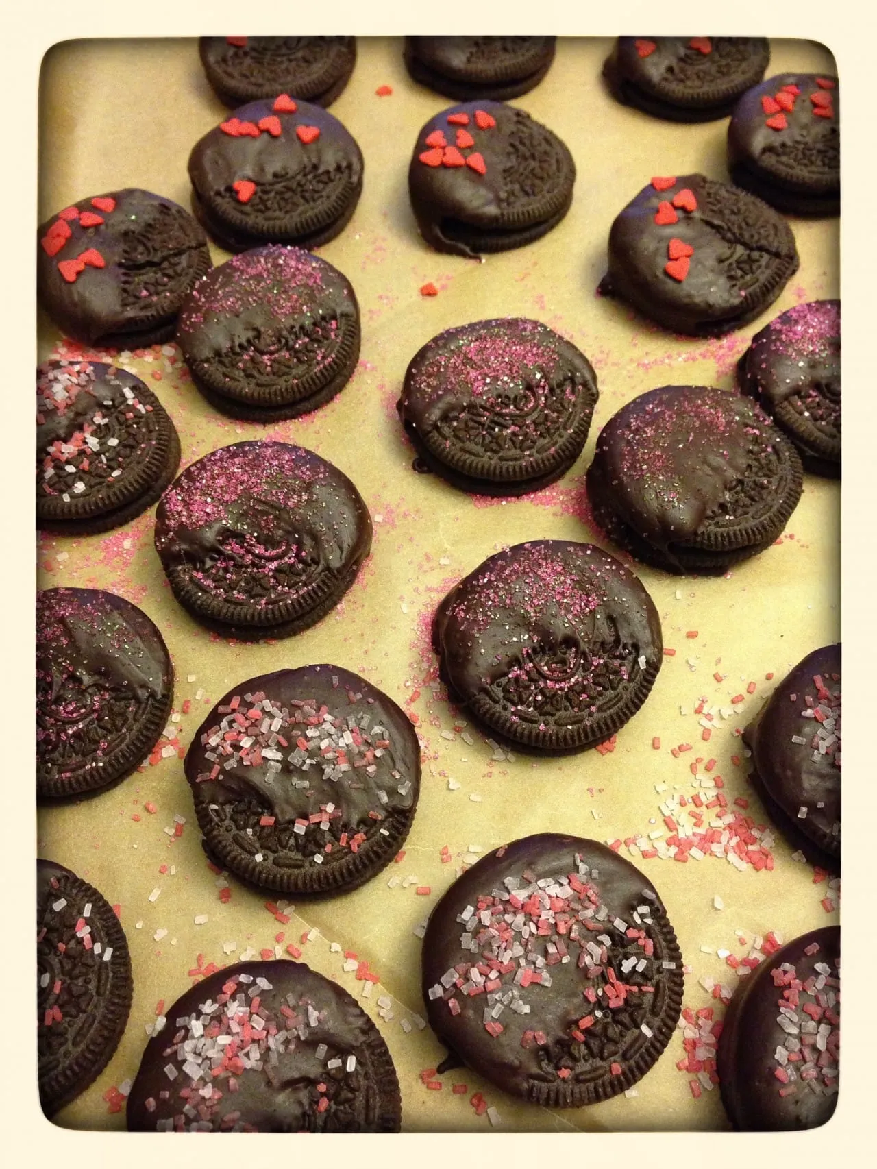 Chocolate Dipped Oreos by