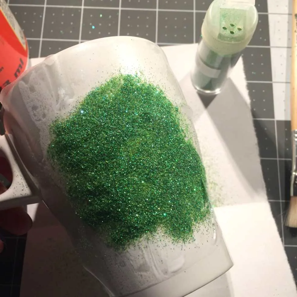 DIY Glitter Mug Tutorial