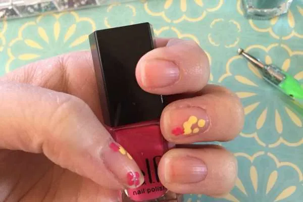 Spring Flowers Nail Art Tutorial by