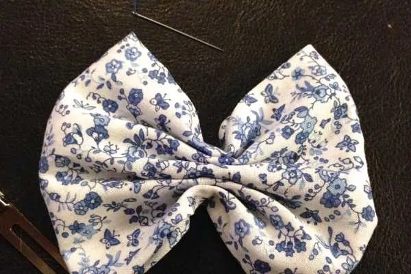 How To Sew A Hair Bow Tutorial by