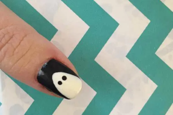 Boo-tiful Halloween Nail Art Tutorial by