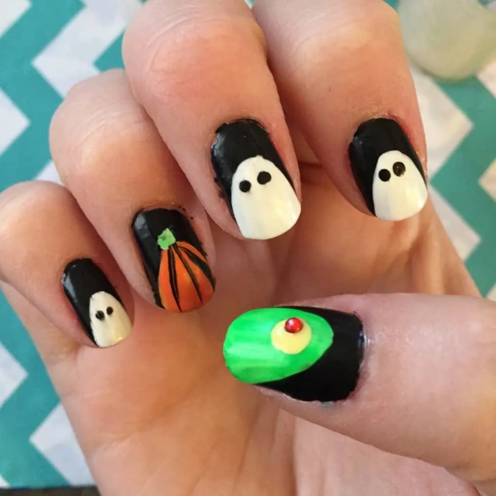 Boo-tiful Halloween Nail Art Tutorial by