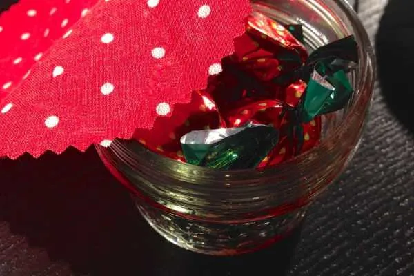 Wedding Mason Jars: 3 DIYs by