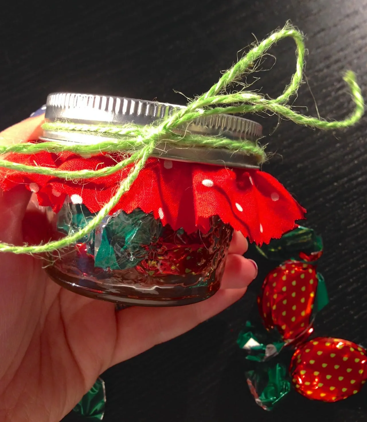Wedding Mason Jars: 3 DIYs by