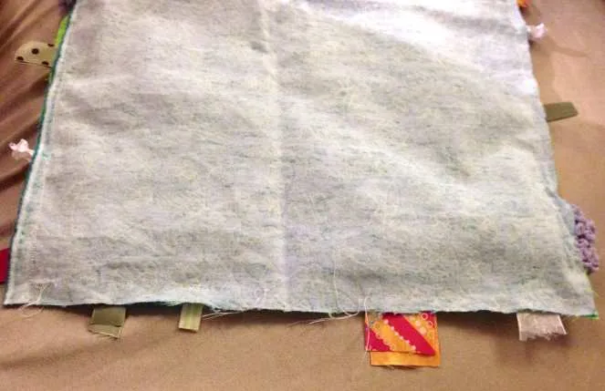 DIY Baby Play Mat with Tags Tutorial