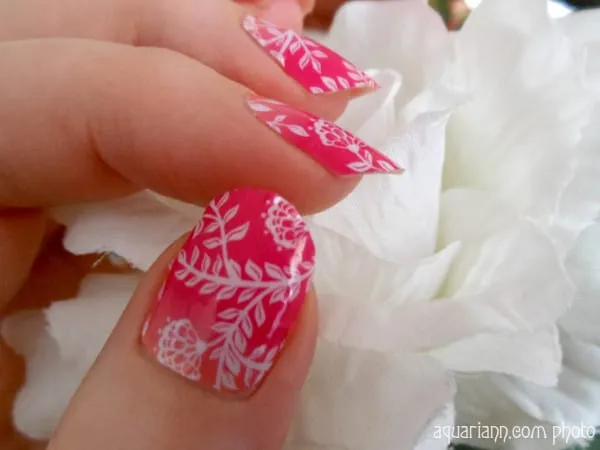 jamberry-nails-flower