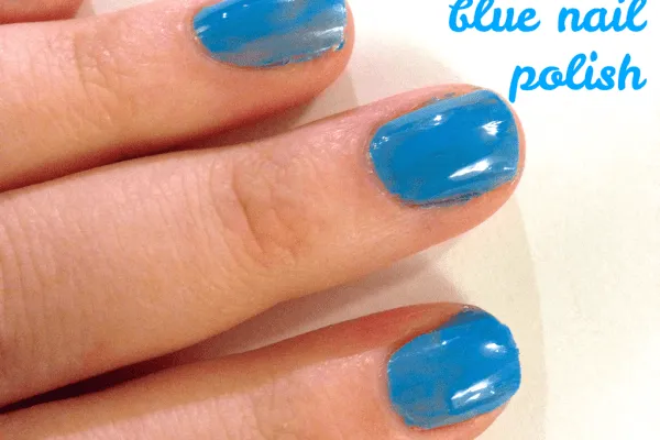 Nail Art: Feelin' Blue by