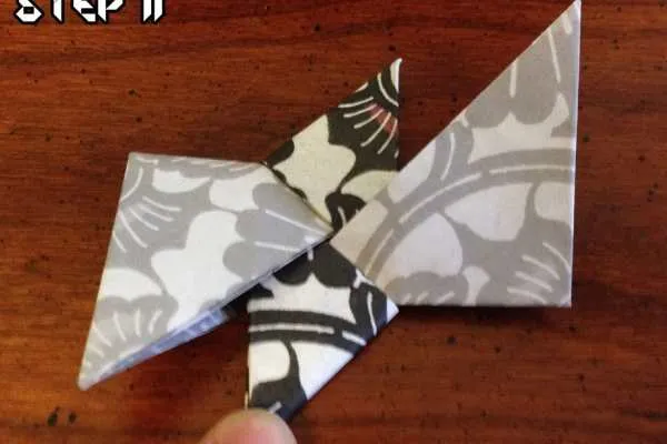 Origami with the Husband: Ninja Star