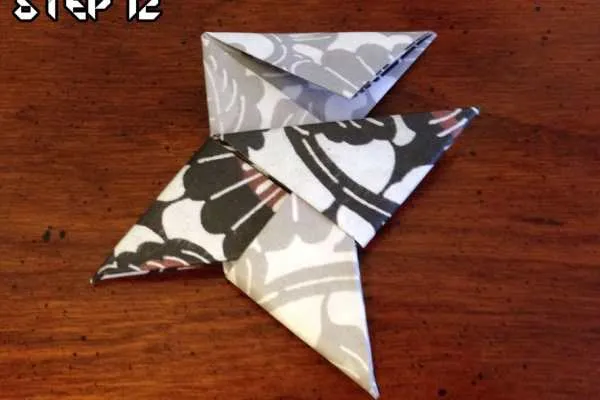 Origami with the Husband: Ninja Star