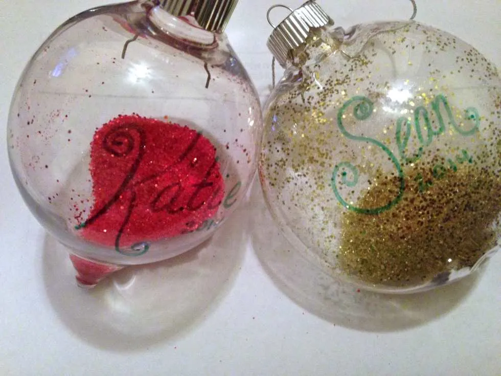 Ninth Day of Christmas: Easy Glitter Ornament by