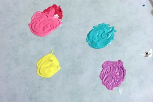 Easter Nail Art: Peeps! by