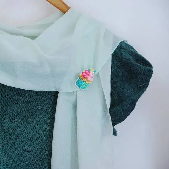Cupcake Brooch Giveaway with Me and Mama Creations