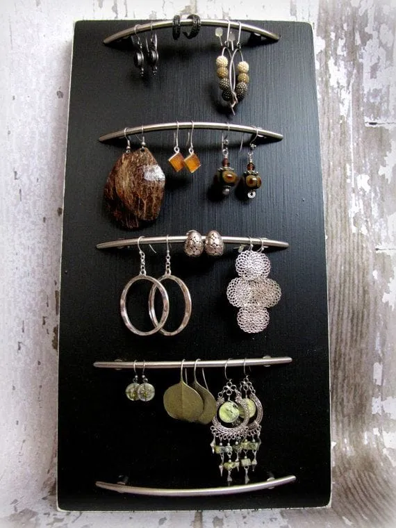Top 10 Unusual Upcycled Jewelry Organizers