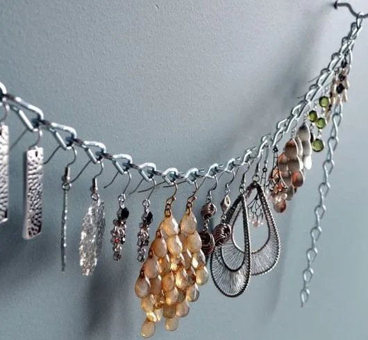 Top 10 Unusual Upcycled Jewelry Organizers