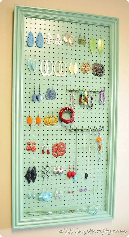 Top 10 Unusual Upcycled Jewelry Organizers