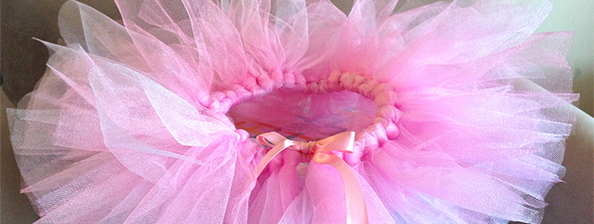 How to Make a No Sew Baby Tutu tutorial by Katie Crafts; https://www.katiecrafts.com