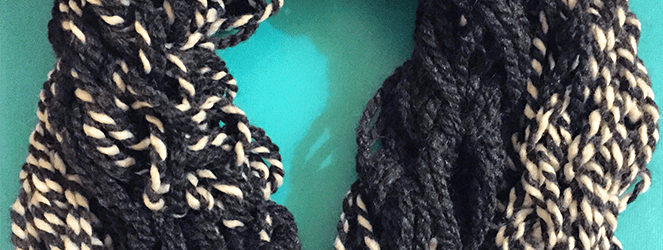 30-Minute Arm Knit Infinity Scarf by Katie Crafts; https://www.katiecrafts.com
